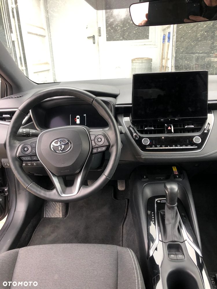 Toyota Corolla - 11