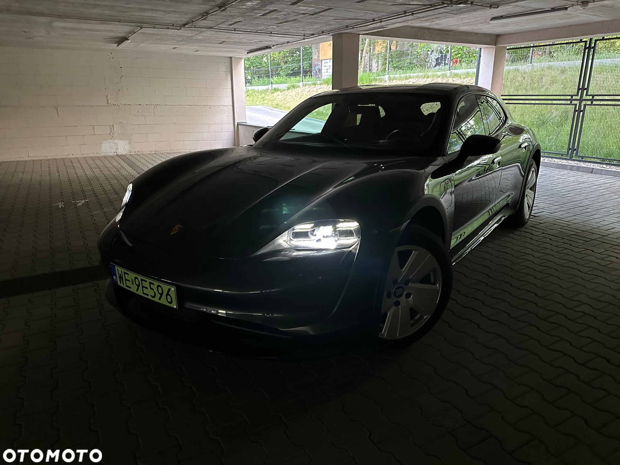 Porsche Taycan Sport Turismo - 5