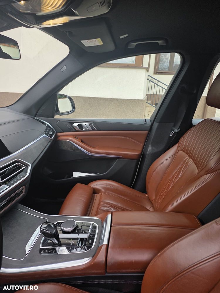 BMW X5 xDrive40i - 8