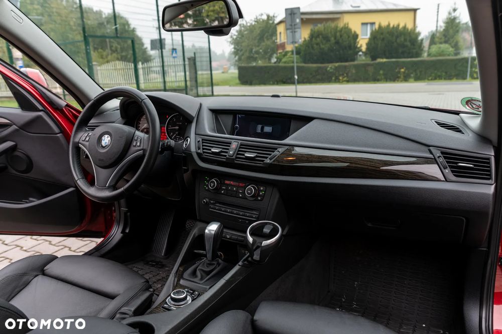 BMW X1 xDrive23d - 26
