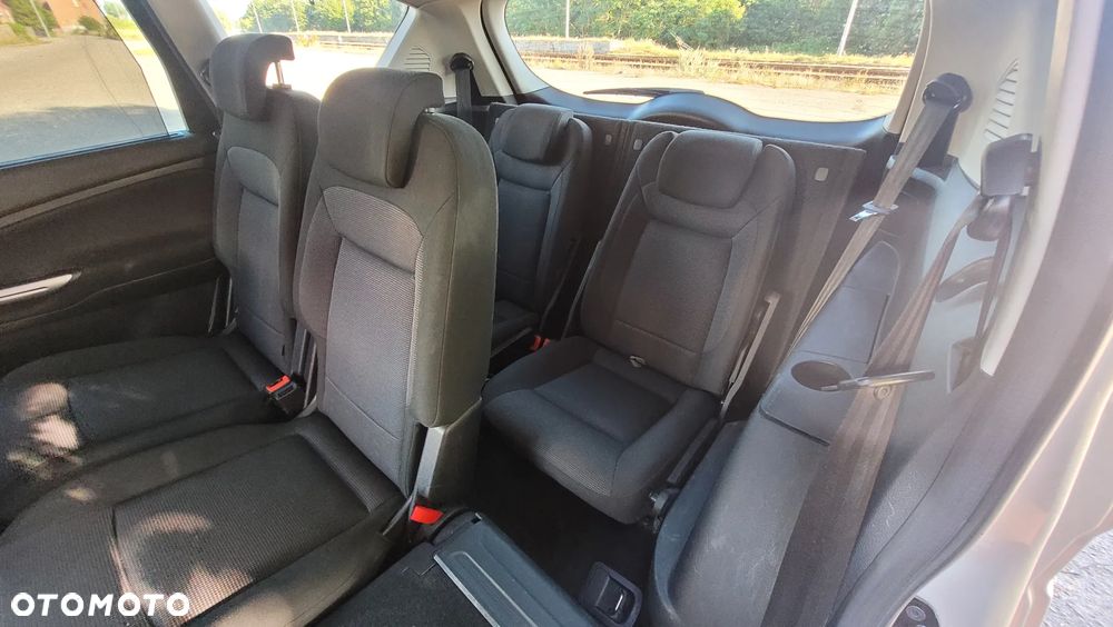 Ford S-Max 2.0 TDCi DPF Business Edition - 22
