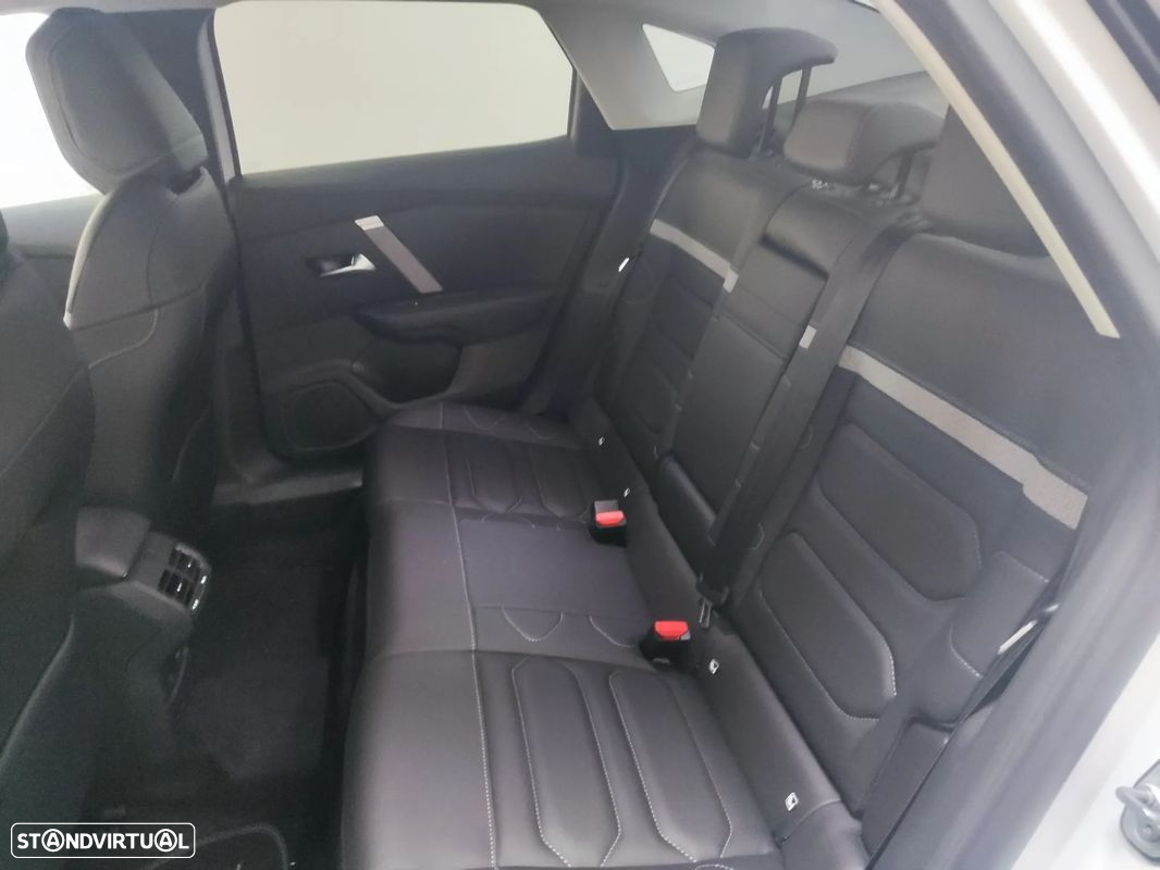 Citroën e-C4 X 50 kWh Shine - 30