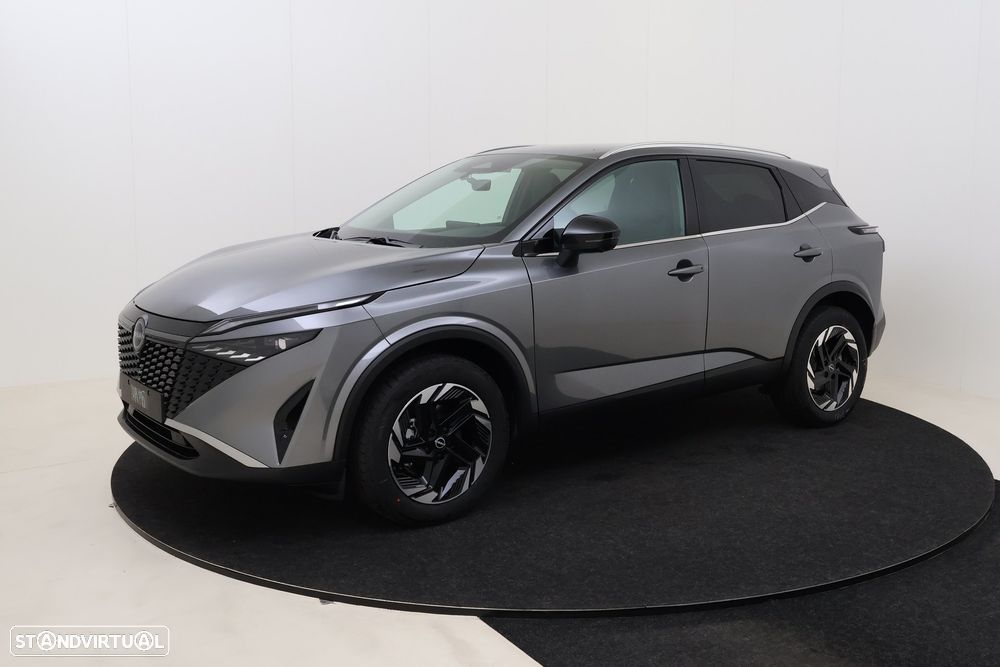 Nissan Qashqai 1.3 DIG-T N-Connecta Xtronic - 11