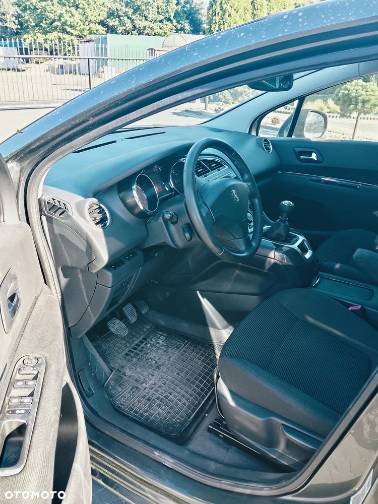 Peugeot 5008 - 6