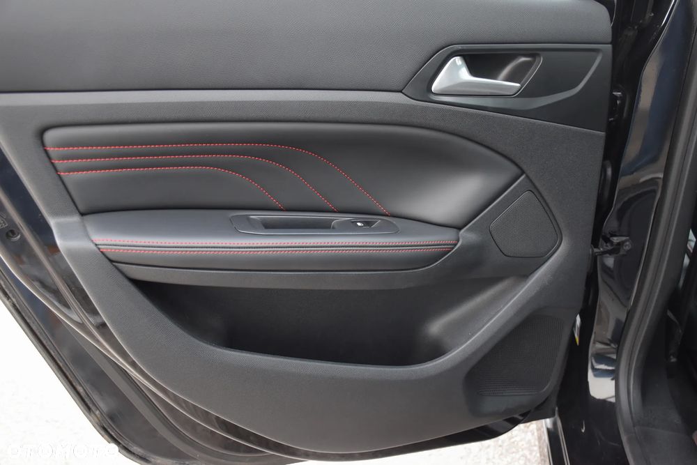Peugeot 308 SW 1.6 e-THP GT S&S - 35