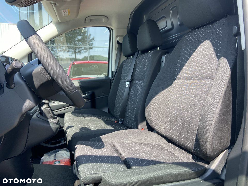 Mercedes-Benz Vito - 9