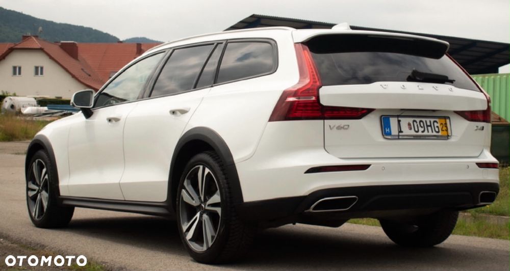 Volvo V60 Cross Country D4 Geartronic Pro - 4