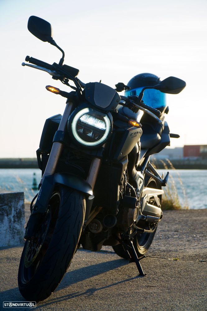 Honda CB 650 R - 1