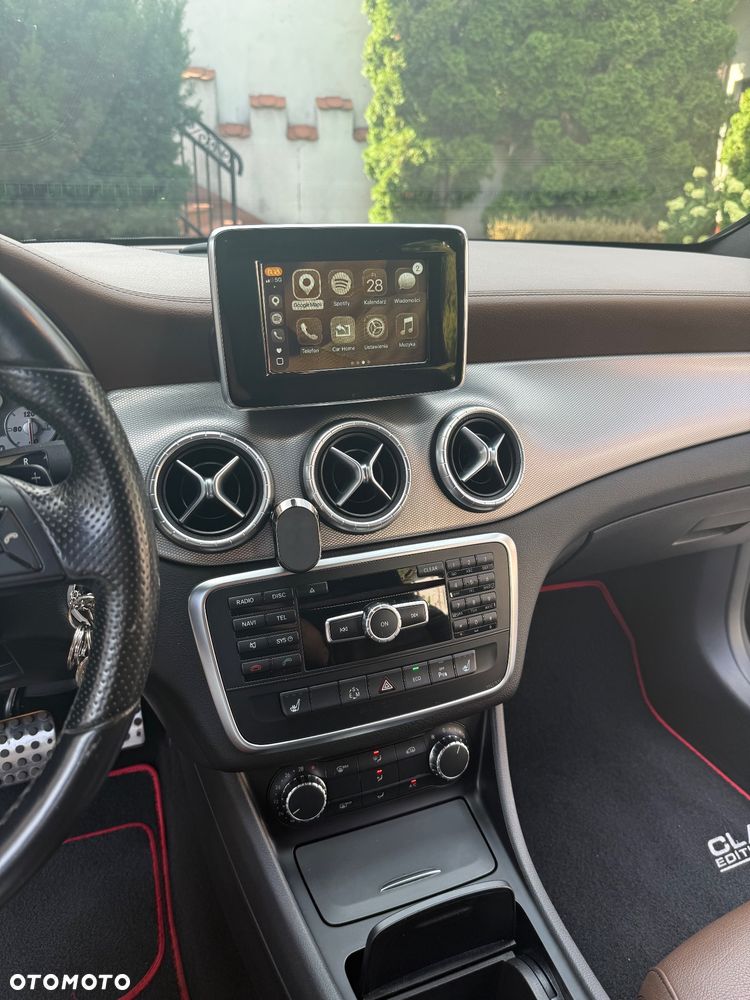Mercedes-Benz CLA 200 d 7G-DCT - 20