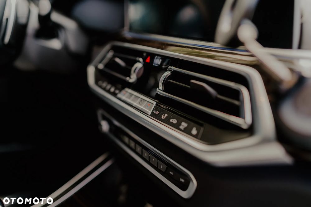 BMW X5 - 19
