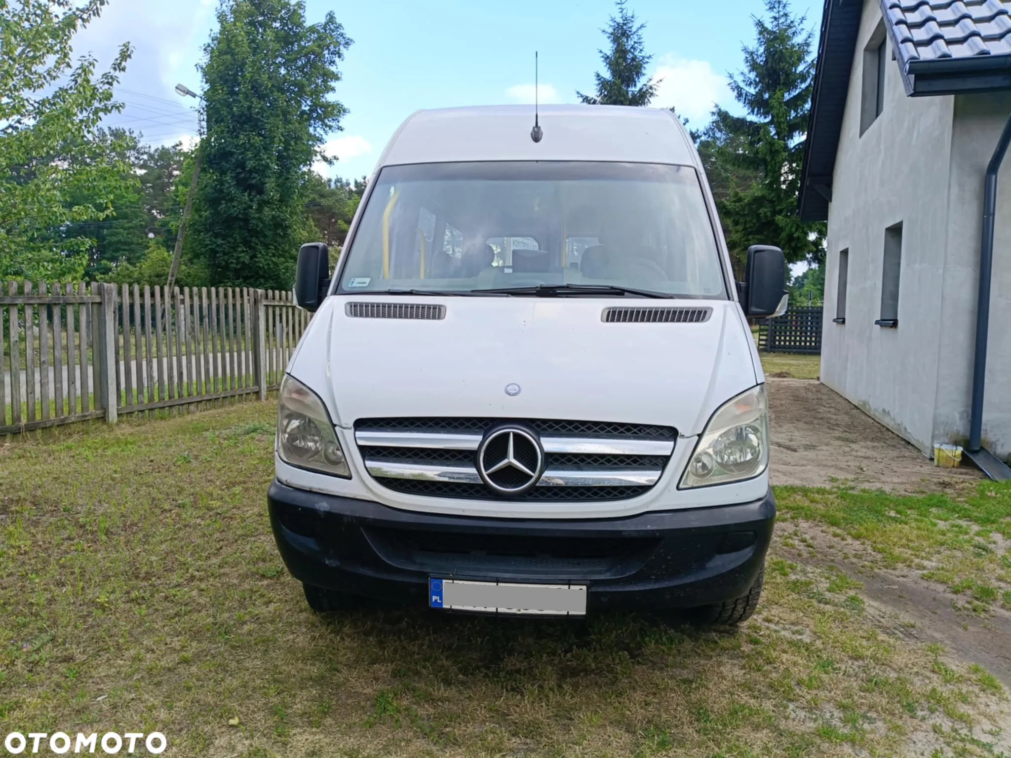 Mercedes-Benz Sprinter - 2
