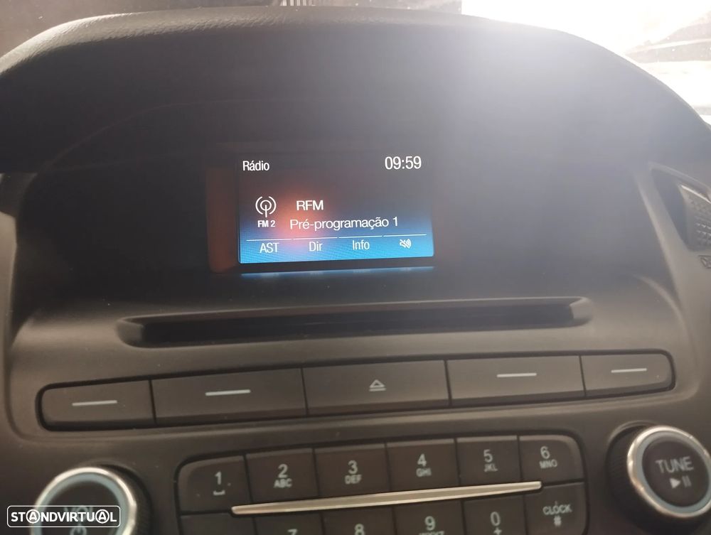 Ford Focus 1.5 TDCi Titanium - 21