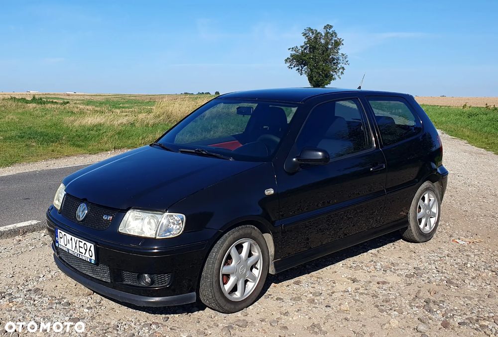 Volkswagen Polo - 1