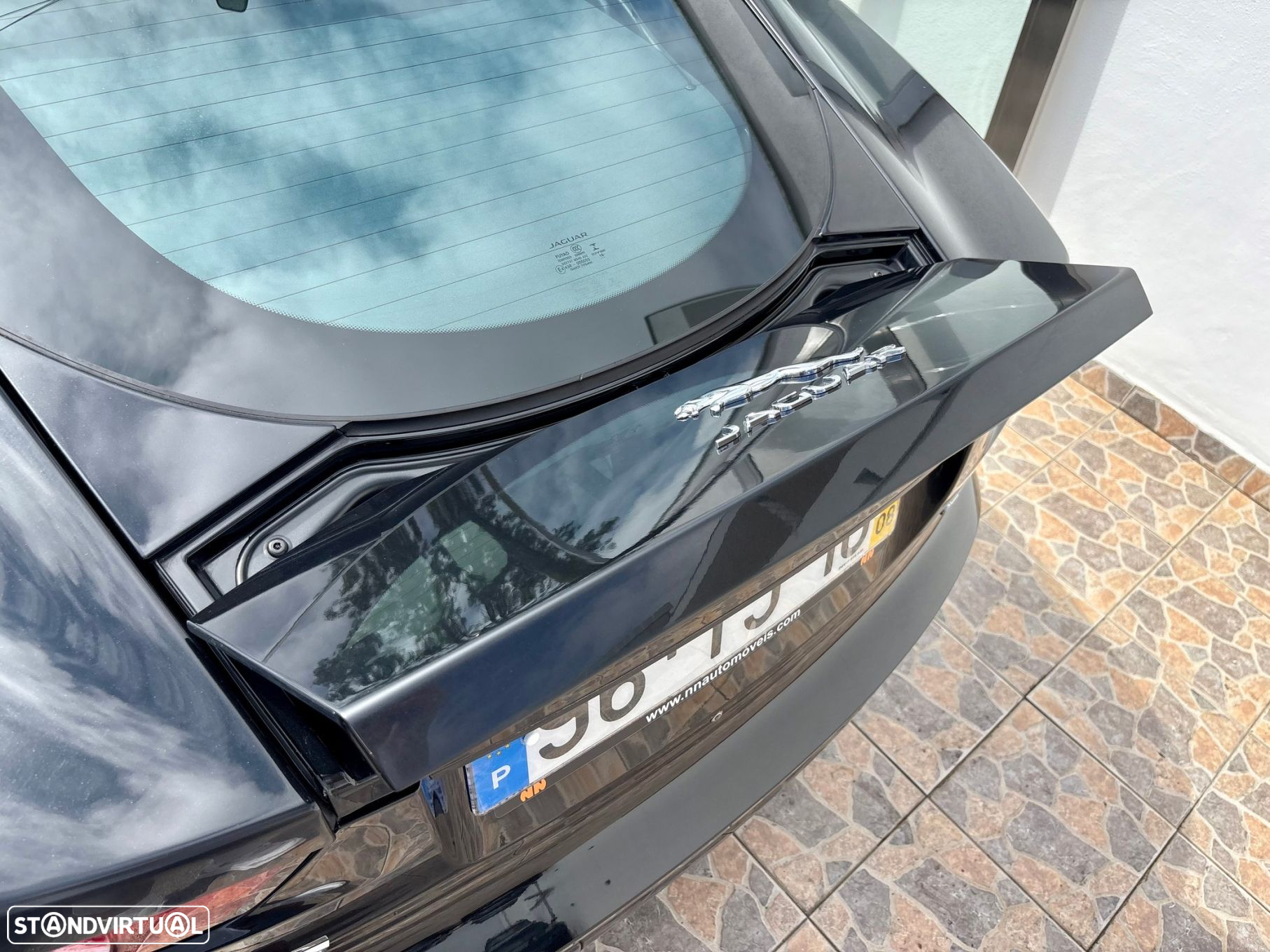 Jaguar F-Type 2.0 i4 R-Dynamic - 8