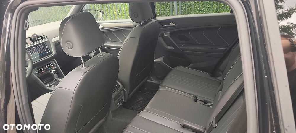 Volkswagen Tiguan Allspace 2.0 TSI 4Mot R-Line DSG - 5