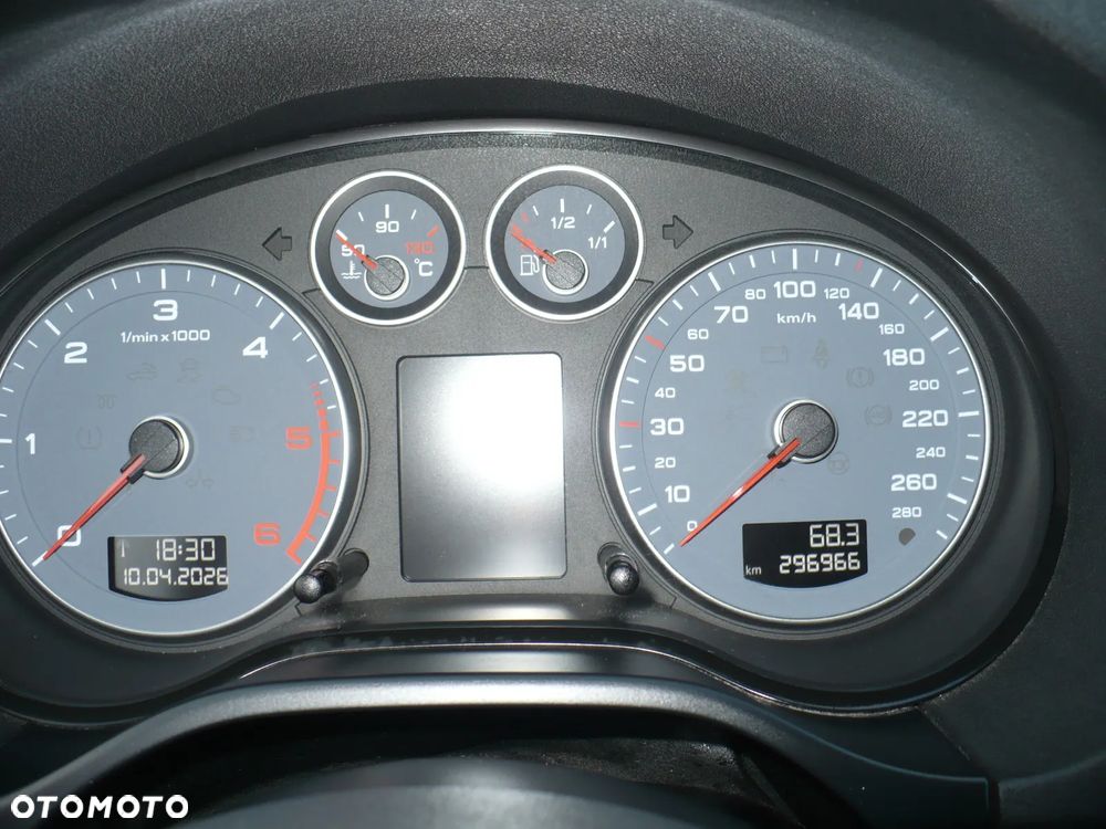 Audi A3 3-drzwiowe 2.0 TDI Ambition - 19