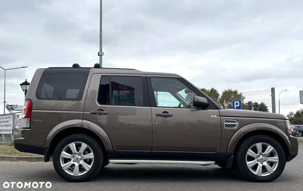 Land Rover Discovery IV 3.0 SD V6 HSE - 6