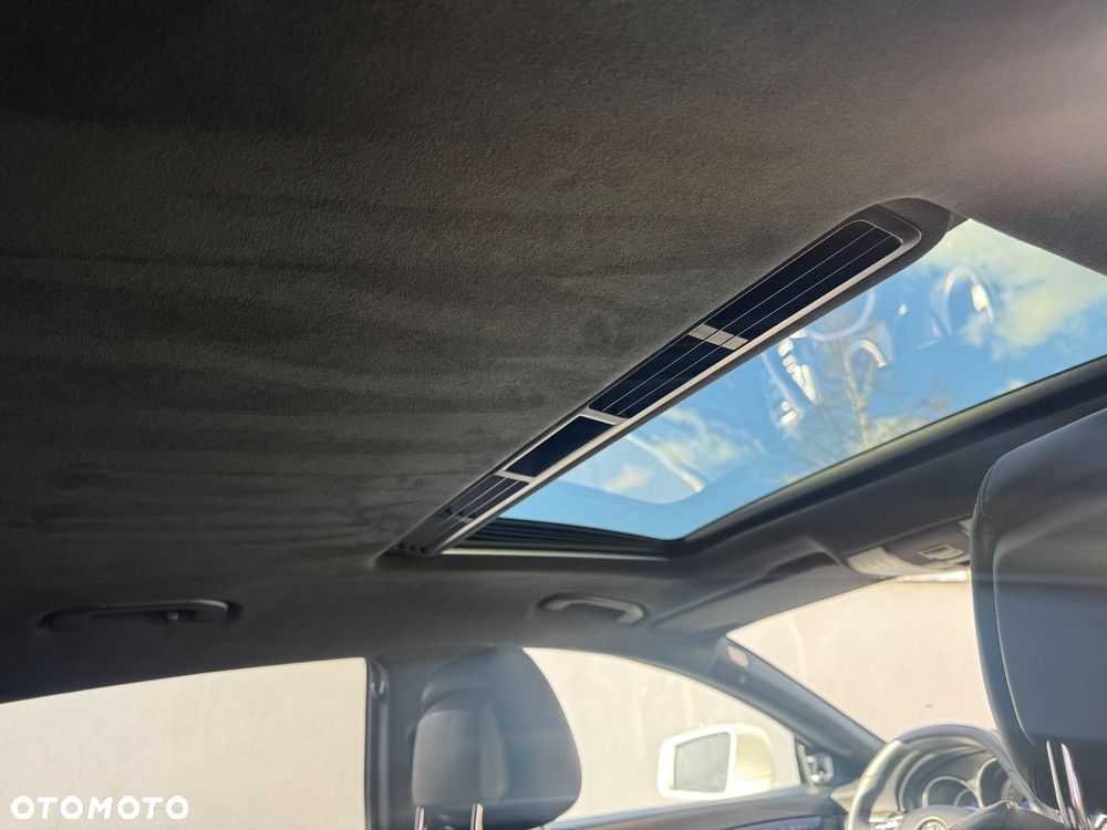 Mercedes-Benz CLS 63 AMG AMG SPEEDSHIFT MCT - 36