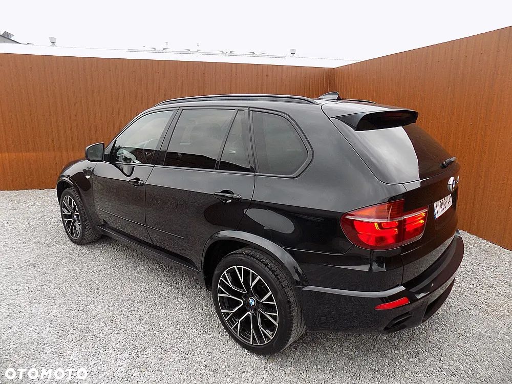 BMW X5 M M50d Sport-Aut - 4