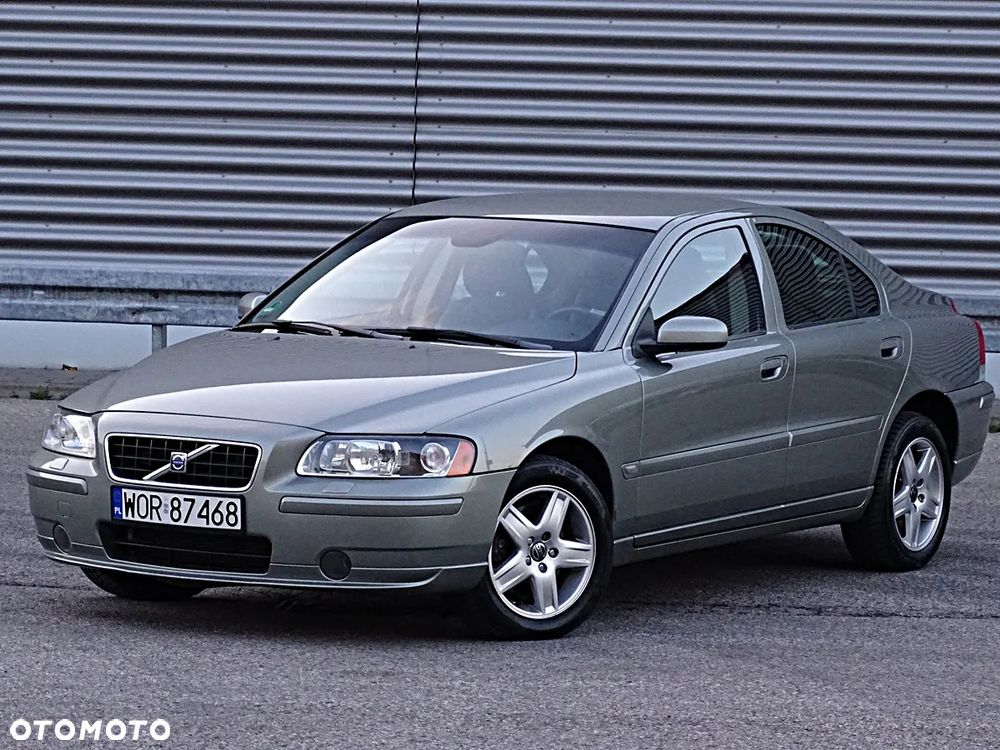 Volvo S60 2.4 Momentum - 11