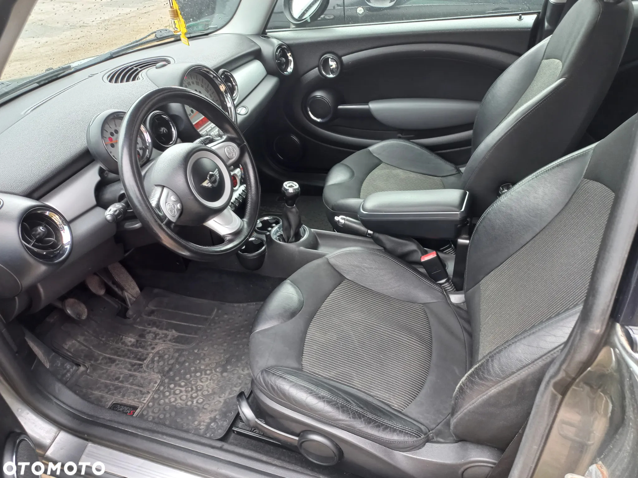 MINI Cooper - 16
