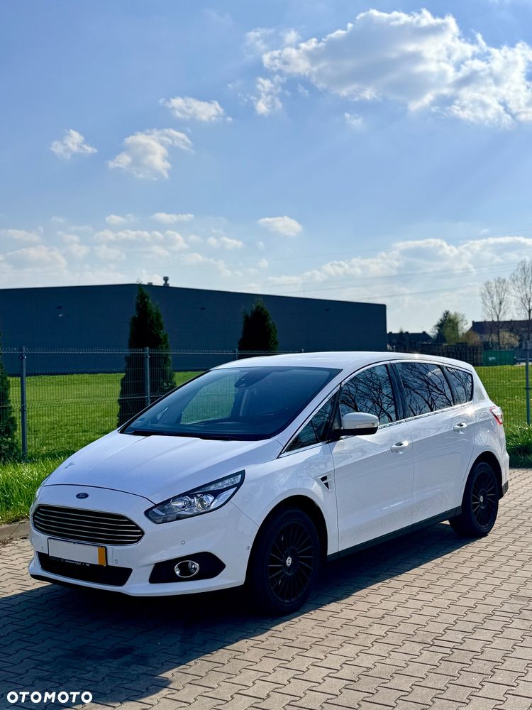 Ford S-Max 2.0 EcoBlue Titanium - 20
