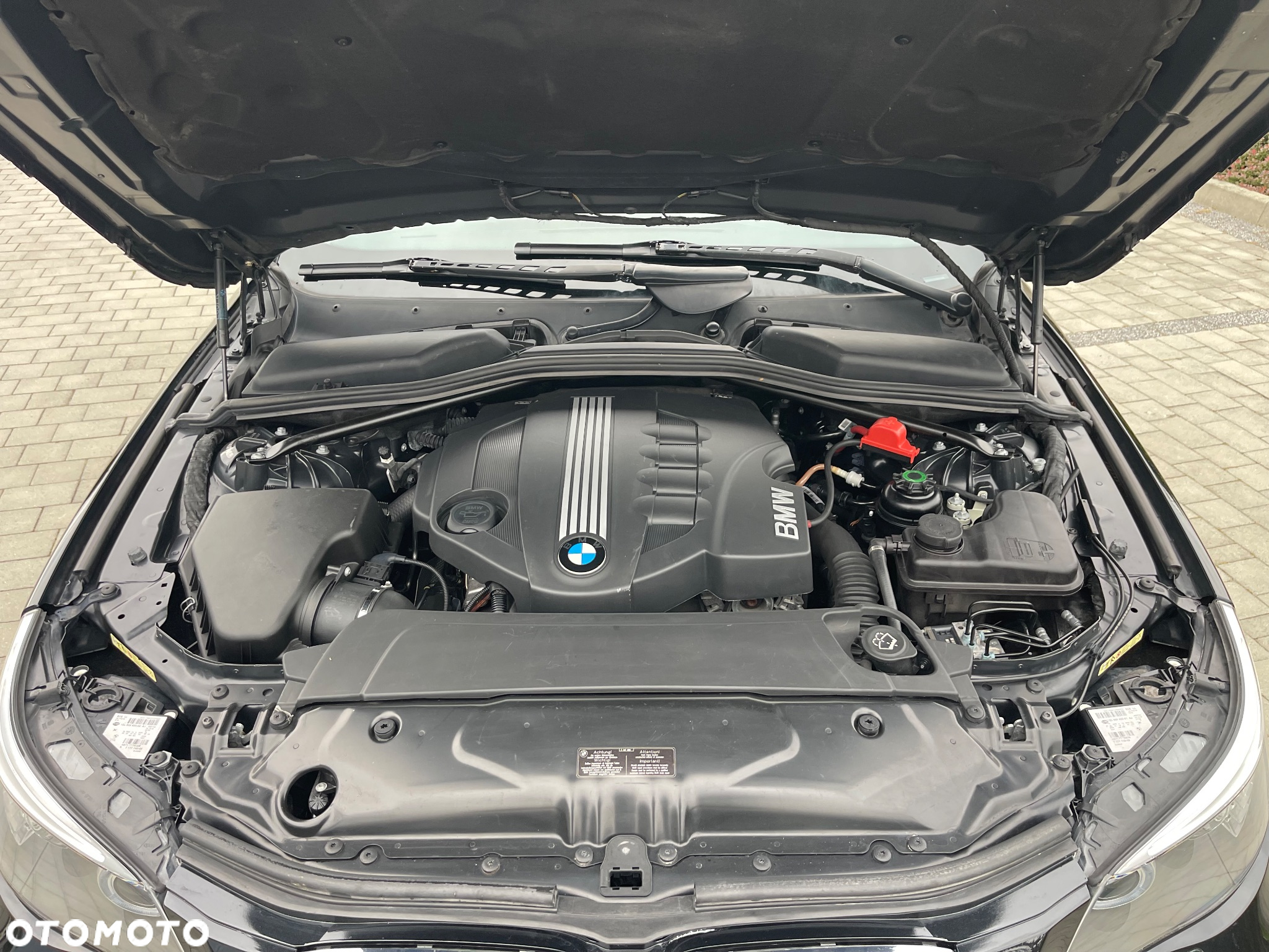 BMW Seria 5 520d Edition Exclusive - 26