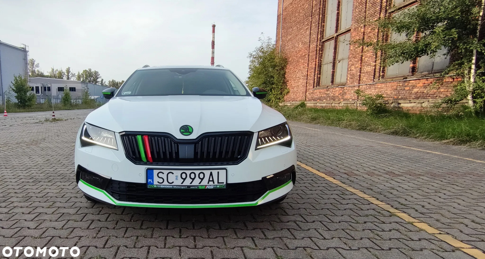 Skoda Superb 2.0 TDI 4x4 L&K DSG - 5