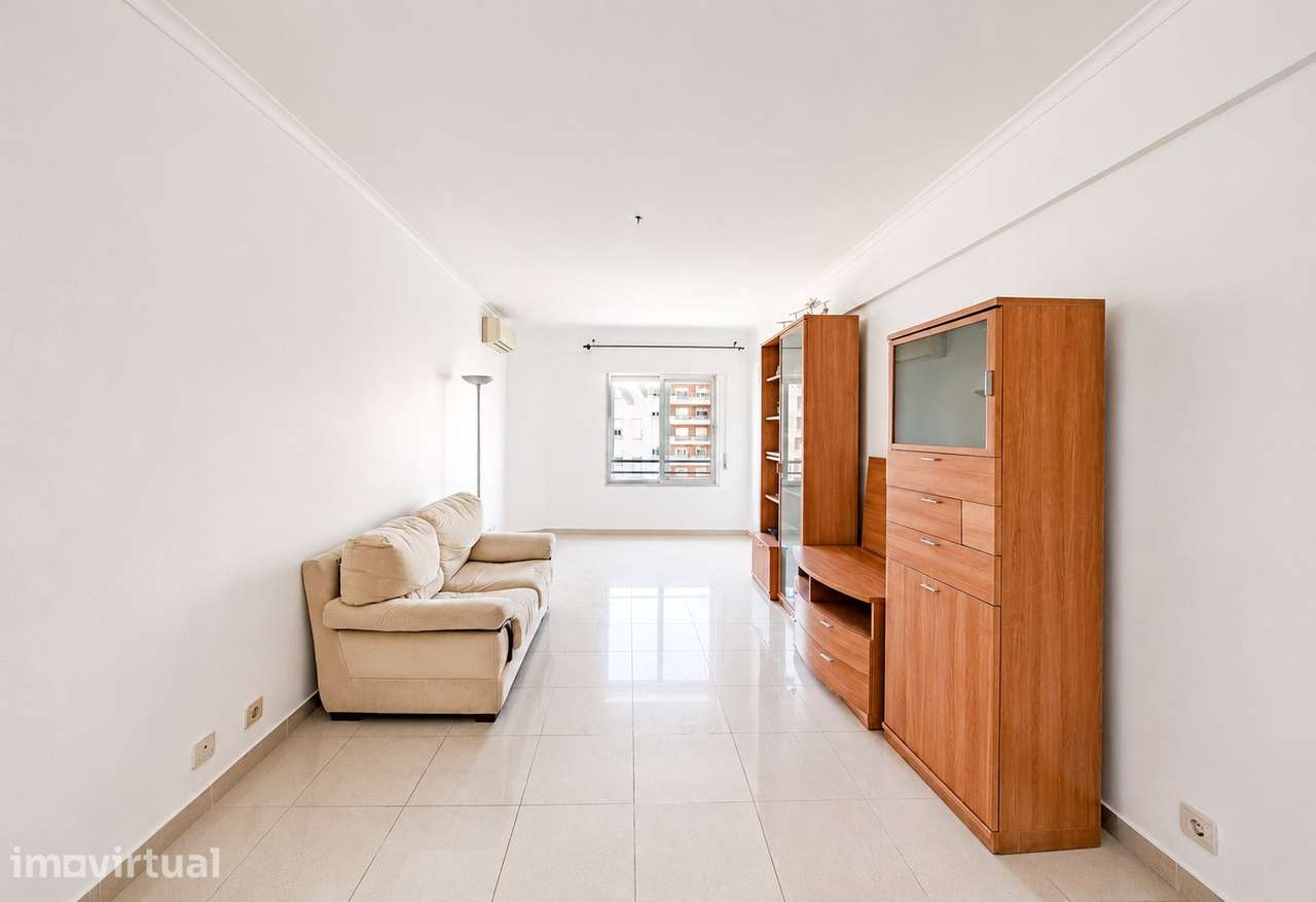 Apartamento T2 | Santa Marta do Pinhal, Corroios | 290.000€ - Grande imagem: 3/9