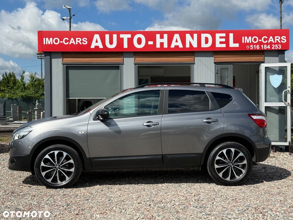 Nissan Qashqai 2.0 dCi 4x4 Tekna - 2