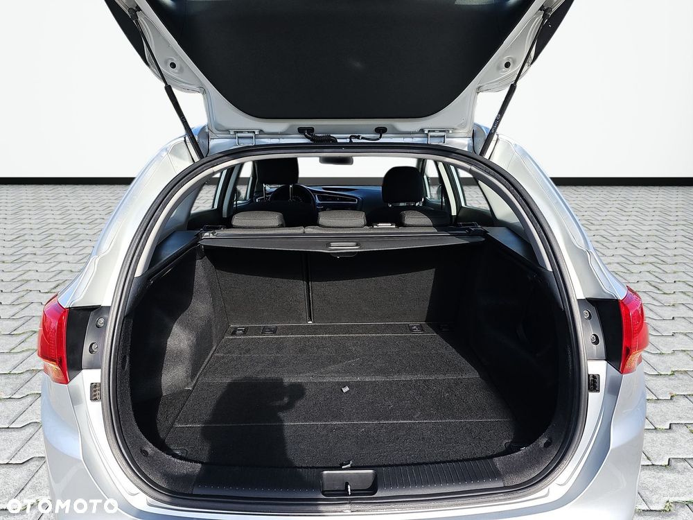 Kia Ceed Cee'd 1.6 CRDi M - 10