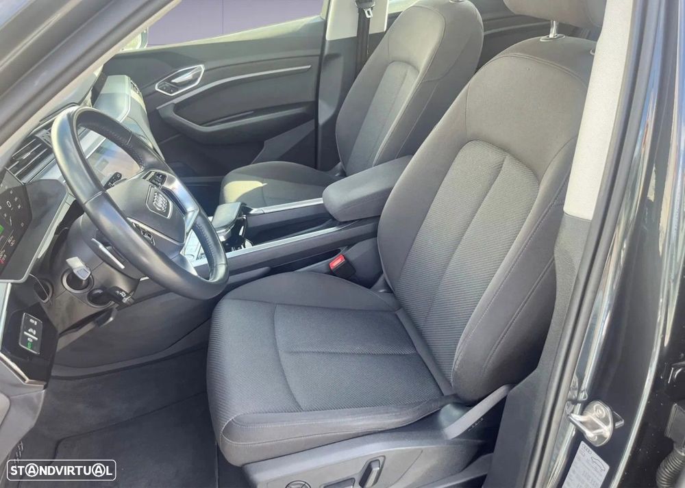 Audi e-tron Sportback - 5