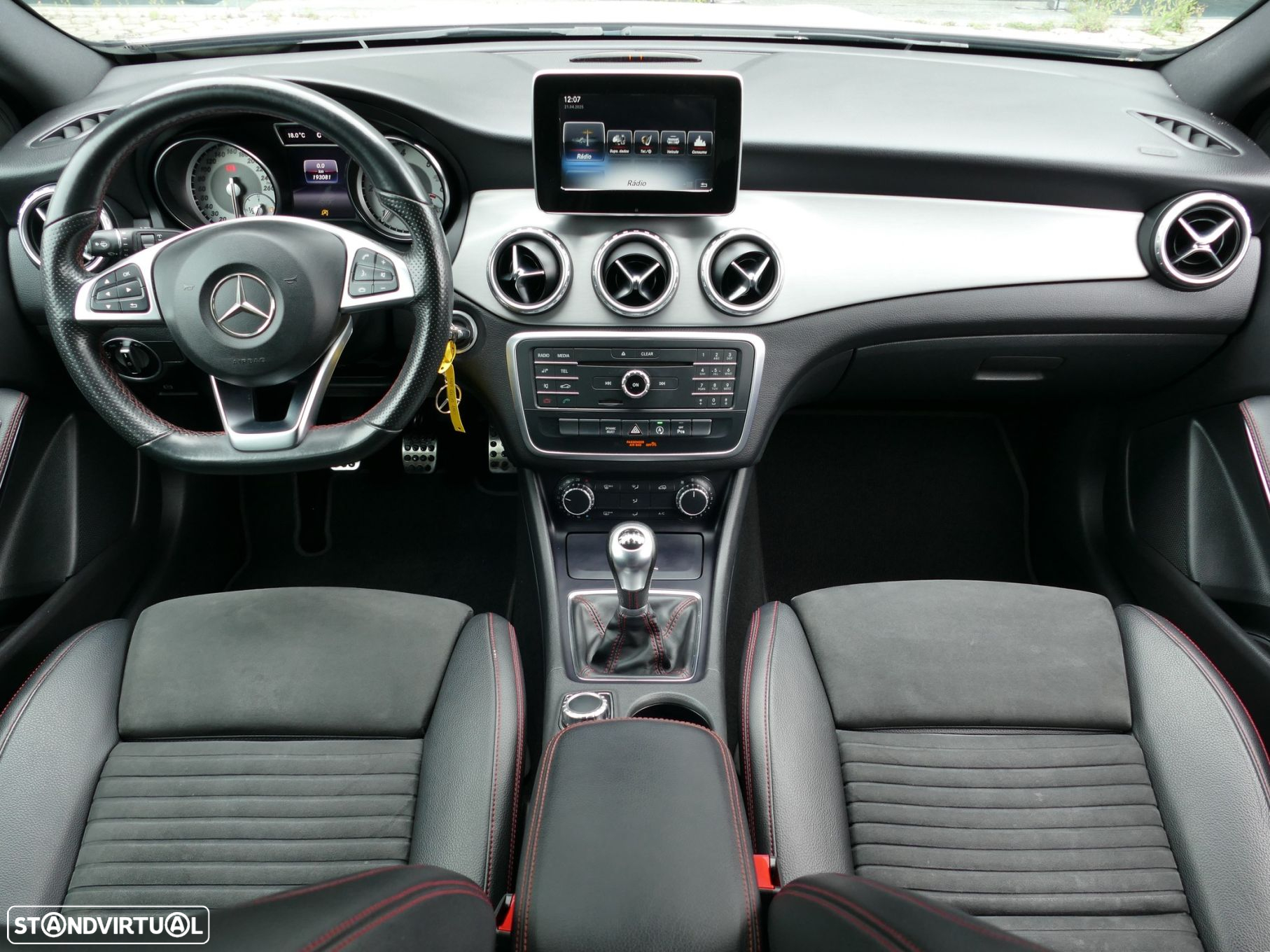 Mercedes-Benz GLA 180 CDi AMG Line - 24