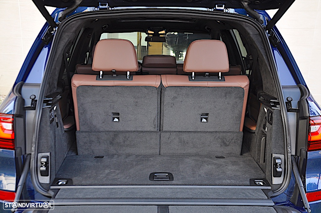 BMW X7 M50d - 39