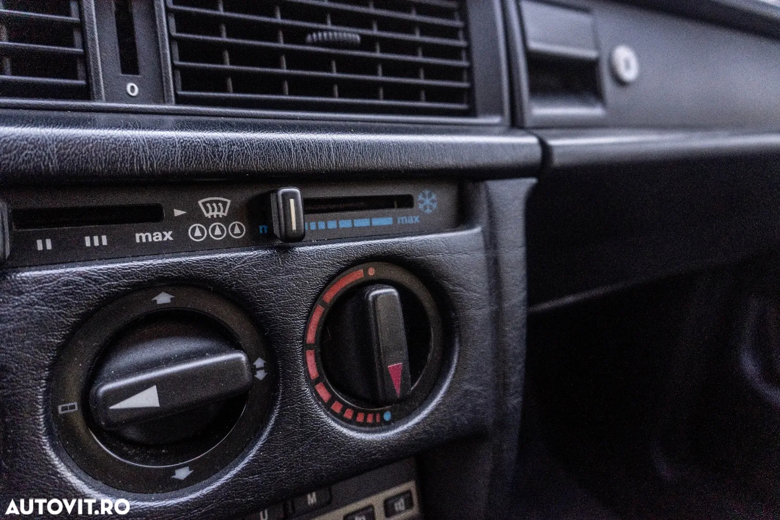 Mercedes-Benz 190 - 14