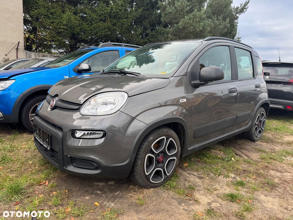 Fiat Panda 1.0 Hybrid Cross - 2