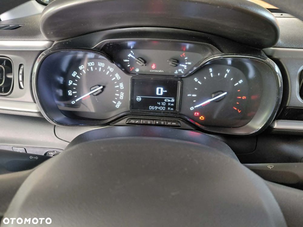 Citroën C3 1.2 PureTech Selection - 8