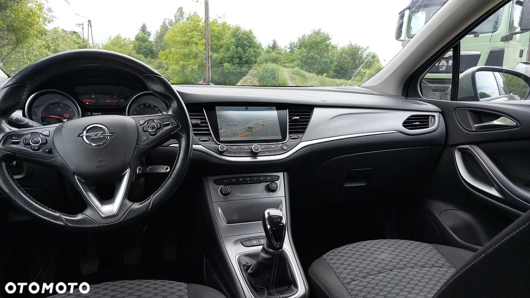 Opel Astra - 11