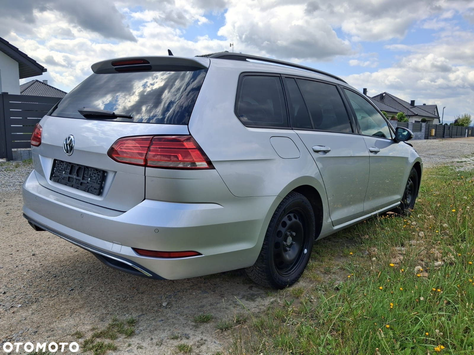 Volkswagen Golf 1.6 TDI (BlueMotion Technology) Comfortline - 3