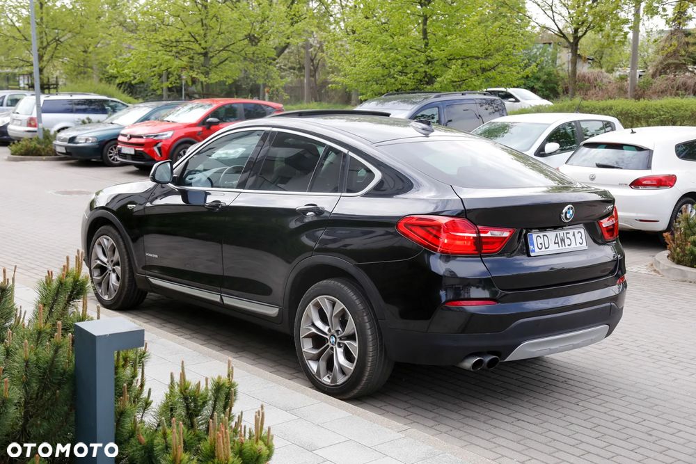 BMW X4 xDrive28i - 11