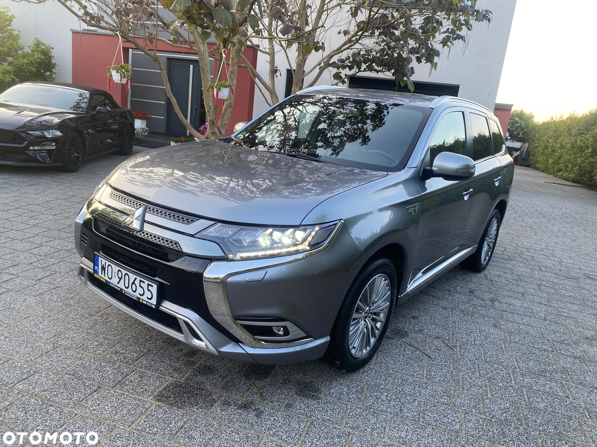 Mitsubishi Outlander 2.4 4WD Plug-In Hybrid Diamant - 35
