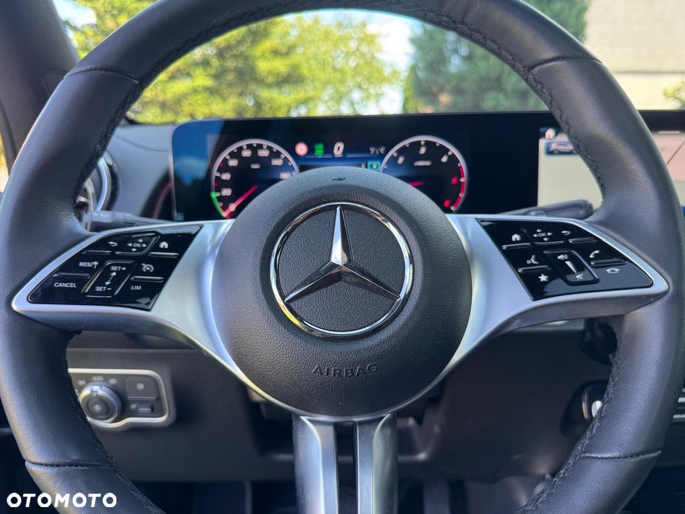 Mercedes-Benz GLB 200 d 4-Matic Progressive 8G-DCT - 22