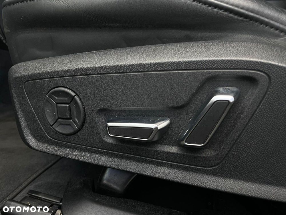 Audi A6 Allroad - 23