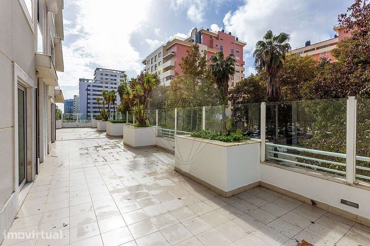 Apartamento T5 para venda - Grande imagem: 3/50