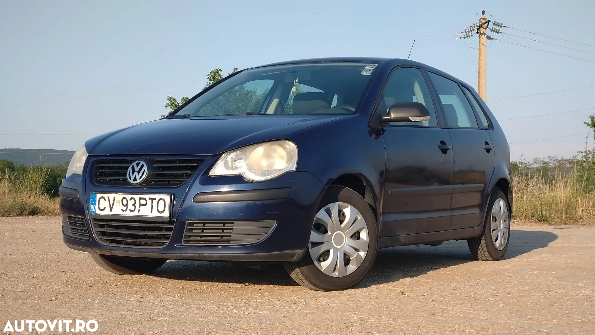 Volkswagen Polo 1.4 Comfortline - 2