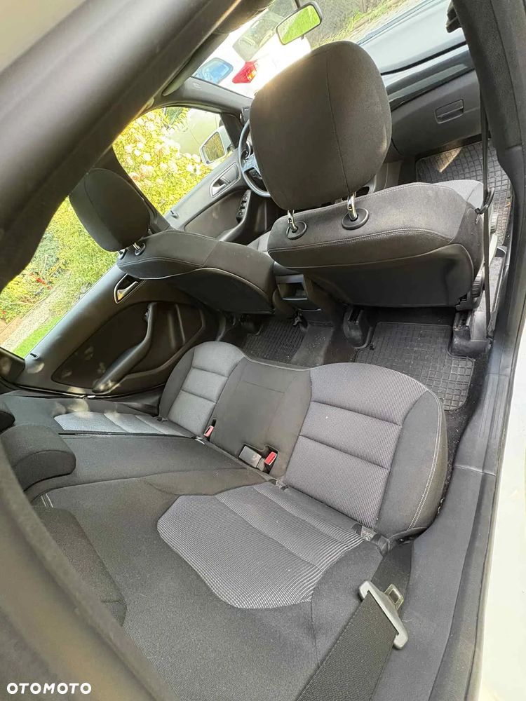 Mercedes-Benz Klasa B 180 CDI - 17