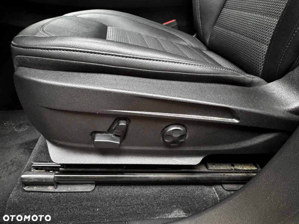 Alfa Romeo Stelvio 2.0 Turbo Sprint Q4 - 14