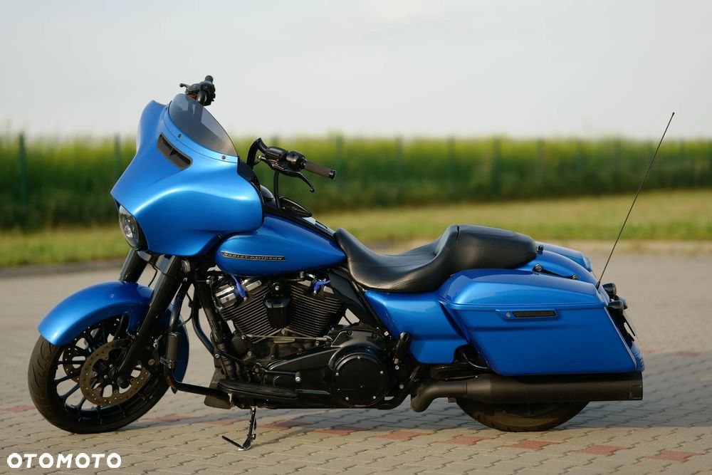 Harley-Davidson Touring Street Glide - 3