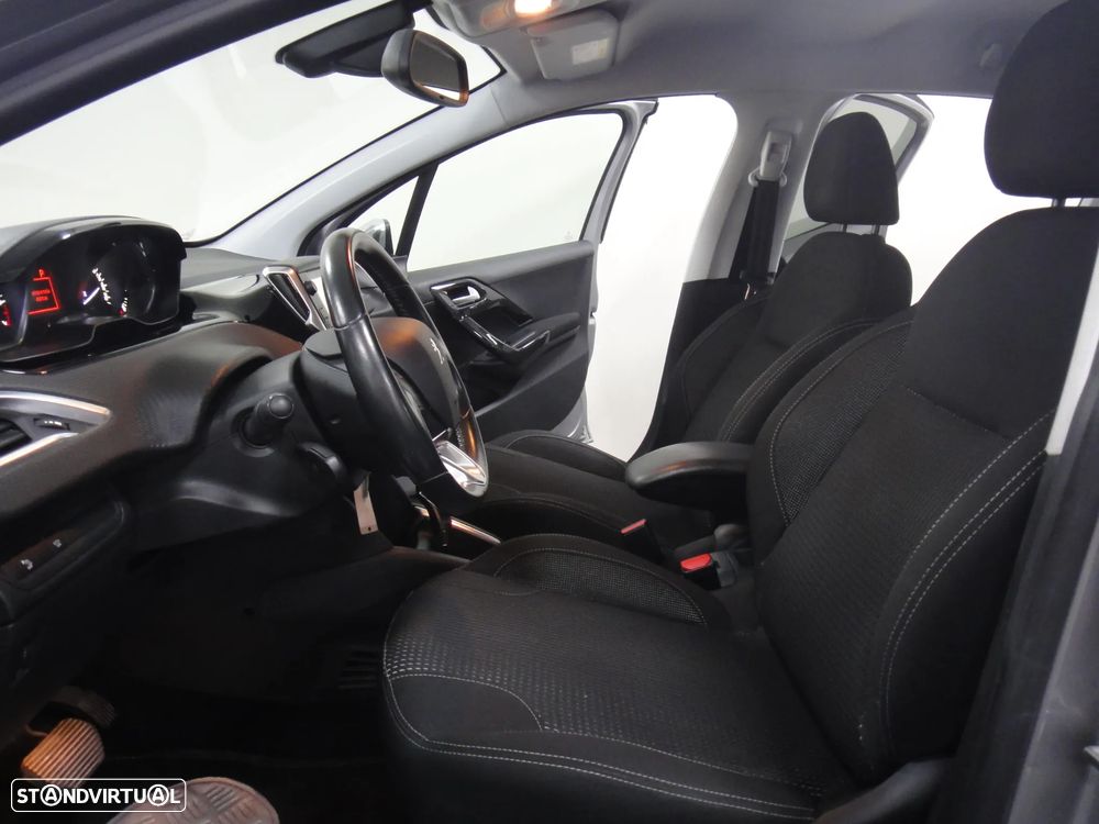 Peugeot 208 PureTech 110 Stop & Start EAT6 Tech Edition - 12