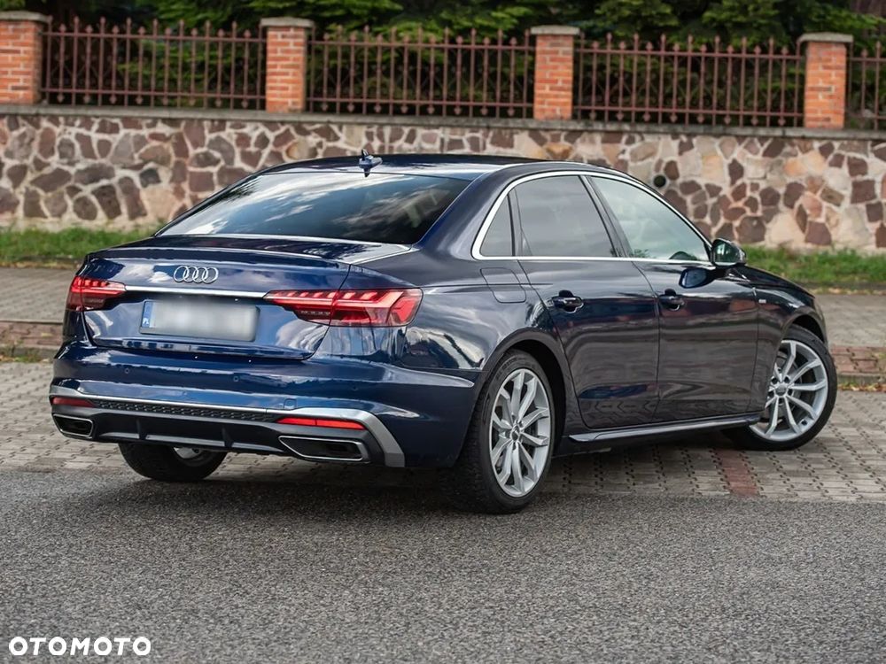 Audi A4 Limousine 35 TFSI mHEV S Line S tronic - 14
